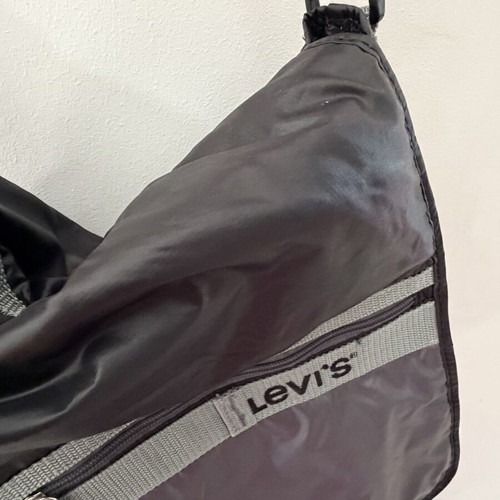 Levi's vintage crossbody bag, black, new with tag