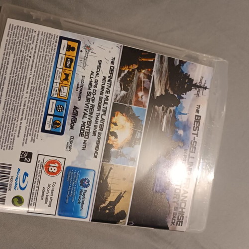 Call of Duty MW3 PS3 game used, manual disc, broken case