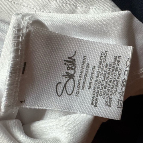 SikSilk T shirt men's medium used, white