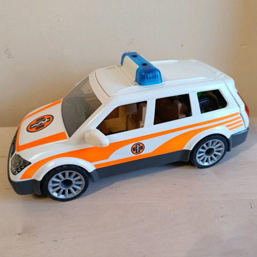 Playmobil vehicle used with lights and sound