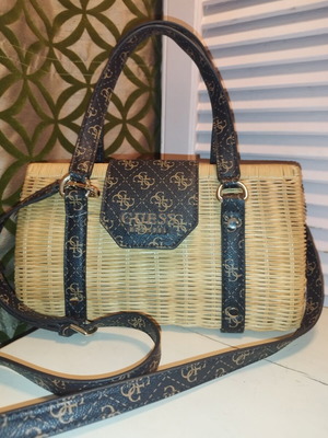 Guess Paloma handbag like new, beige and brown