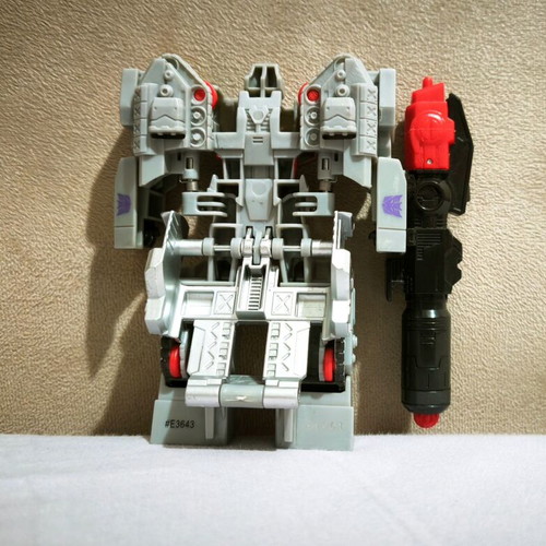 Transformers Megatron action figure like new, 14 cm