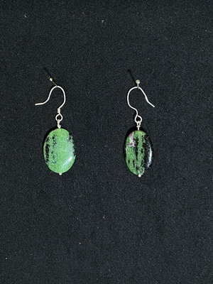 Earrings with semi-precious stone new