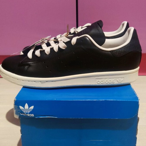 Adidas Originals Stan Smith sneakers new, size 38, black and white