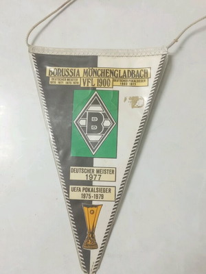 Λάβαρο Λαβαράκι Γκλάντμπαχ μεταχειρισμένο με αποτύπωμα αυτοκόλλητου τιμής