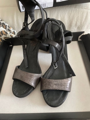 Dei Colli leather sandals used, black, 10cm heel