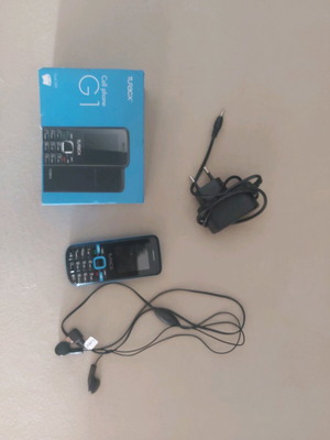 Turbo-x Cell Phone G1 used, blue, with memory card