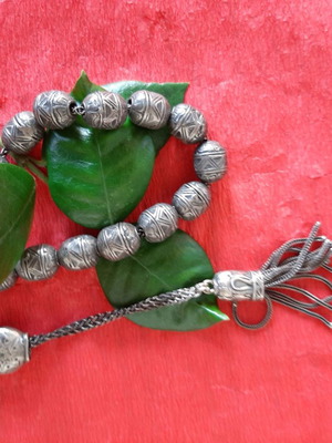 Silver traditional worry beads 925 new with silver chain and tassel