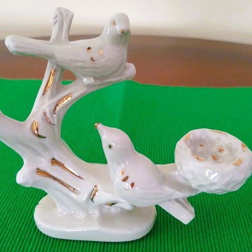 Porcelain decorative figure with birds like new
