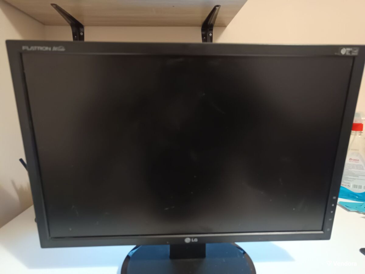 LG Flatron L204WT 20-inch LCD Monitor used - € 18,00 - Vendora.cy