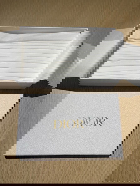 DIOR κουτί & tissue paper
