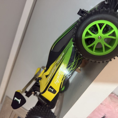 Ralleyz Remote Control Buggy sports extreme, like new