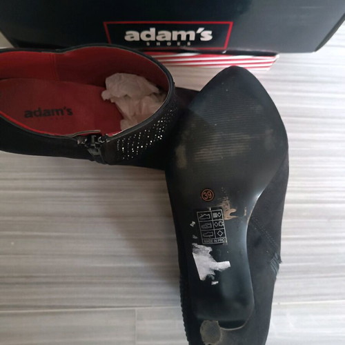 Adam's Shoes women's ankle boots like new, black with rhinestones, size 39