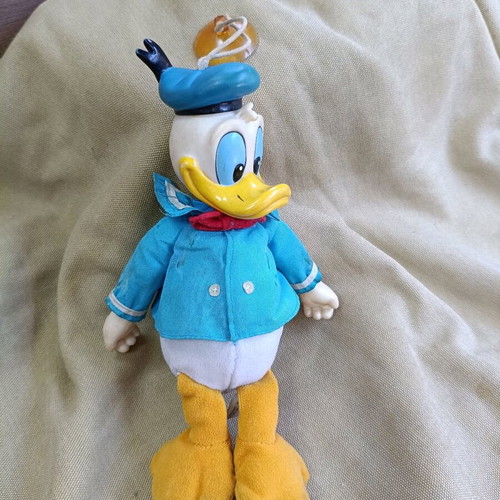 Vintage Donald Duck figure used, Disney, West Germany, height 21 cm