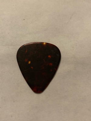 Pick for string instruments used