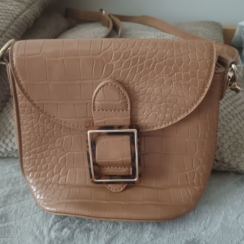 Small women's shoulder bag beige like new