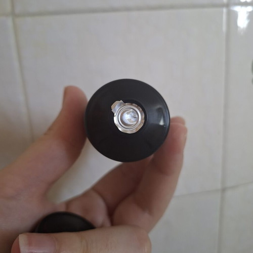 Apivita Black Detox Cleansing Gel