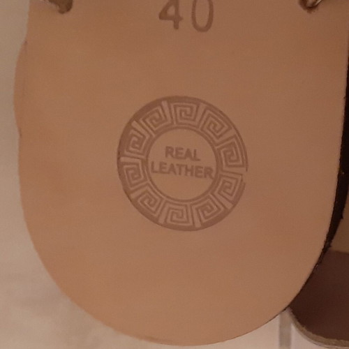 Greek leather sandals size 40 flat gold new