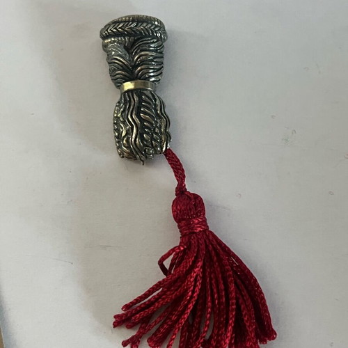 Vildiridis Caryatid Silver 925 Pin like new, braid design