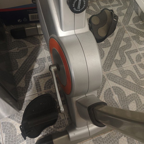 Exercise bike used, functional, good condition