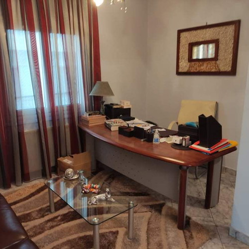 Σετ επίπλων γραφείου ξύλινο με μεταλλικά πόδια και δερμάτινη καρέκλα σαν καινούργιο