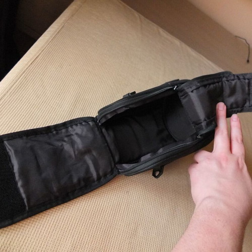 Nikon CL-M3 lens case like new for 14-24mm and 24-70mm lenses
