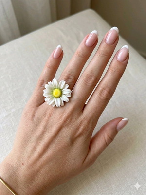 Handmade white daisy ring new