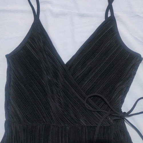 Long pleated dress H&M black, wrap style, size XS fits S, like new