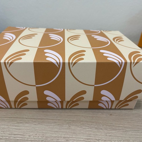 The Body Shop Almond Milk body care gift set new