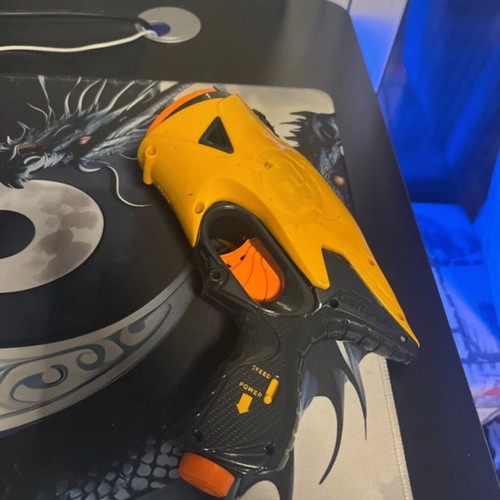 Nerf like new with adjustable power and speed