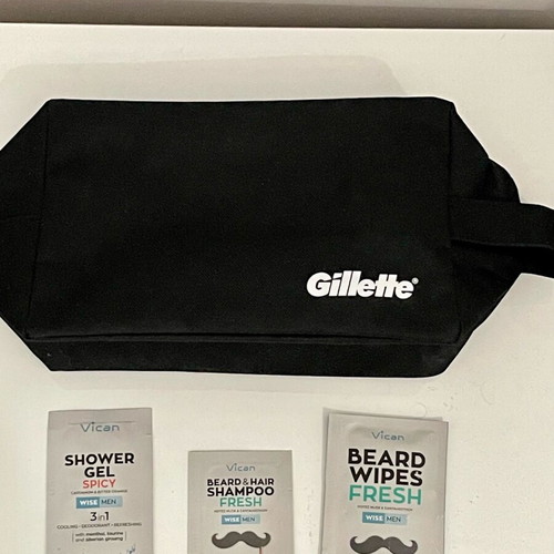Gillette men's toiletry bag new, with samples