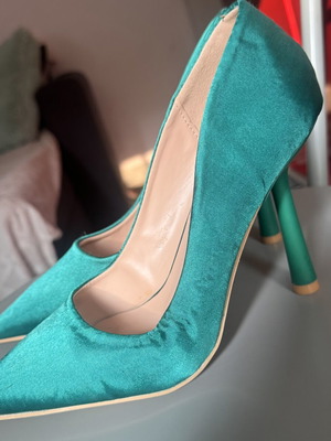 Turquoise pumps size 39