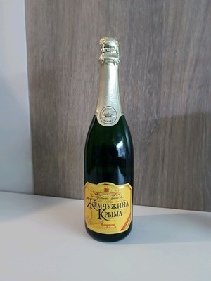 Kemchuzhina Kryma 2008 sparkling wine new, 0.75 L
