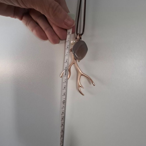 Necklace with thin metal chain and 3 pendants like new, gray-beige