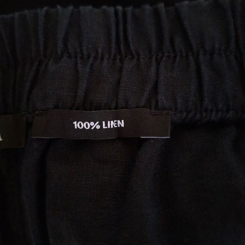 C&A Women's Black Linen Shorts used, size EU40
