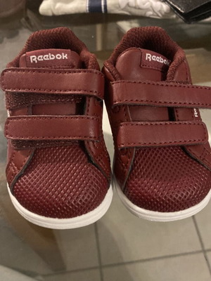 Reebok no17 like new