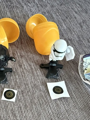 7 Kinder Star Wars figures
