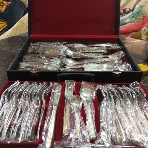 Solingen Nivella Cutlery Set 72 Pieces Plus New 24K Gold Plated