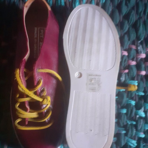 Pitbull leather sneakers like new, size 40, red