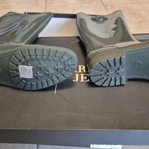 Armani Jeans rain boots new, size 37
