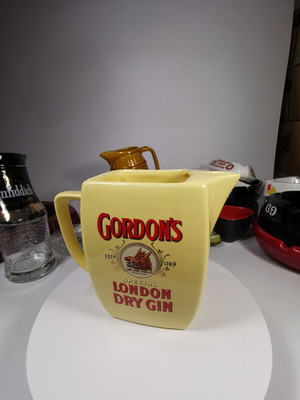 Gordon’s Dry Gin vintage advertising jug used