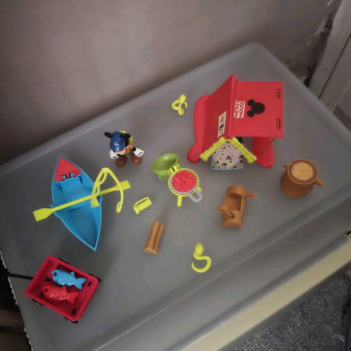 Mickey Mouse camping like new