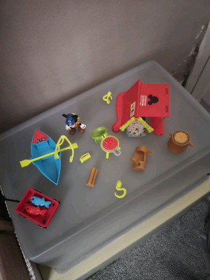 Mickey Mouse camping like new