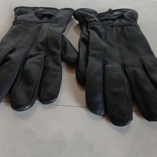 Men's gloves used