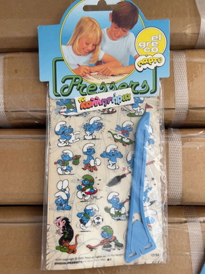 El Greco pressers new with collectible Smurf stickers