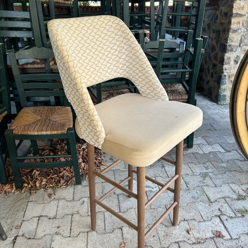 Bar stand stool used, almost new