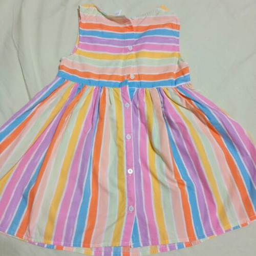 Girls' dresses pack of 4 like new, size 3-4 years, colorful