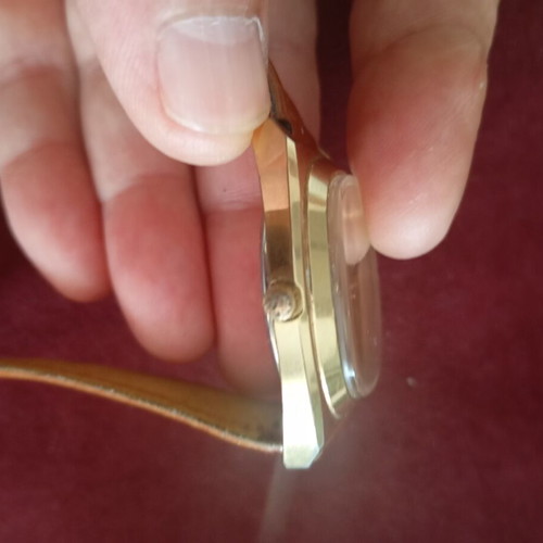 Vintage Ruhla Quartz Watch from GDR like new with gold frame
