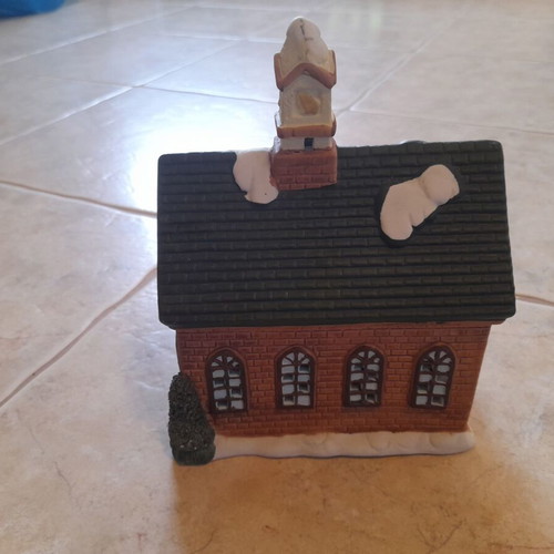 Small temple house decorative item