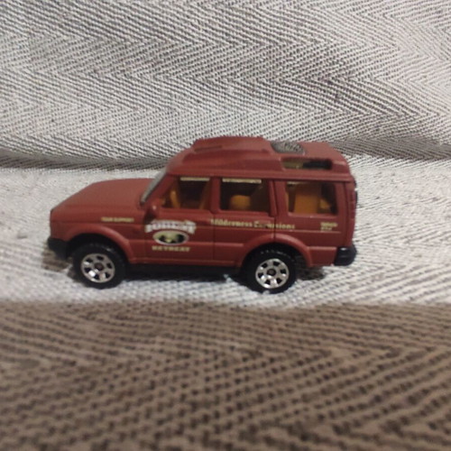Matchbox Land Rover Discovery toy car used